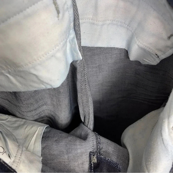 Joe’s Straight Leg Vincent Jeans - Picture 13 of 13